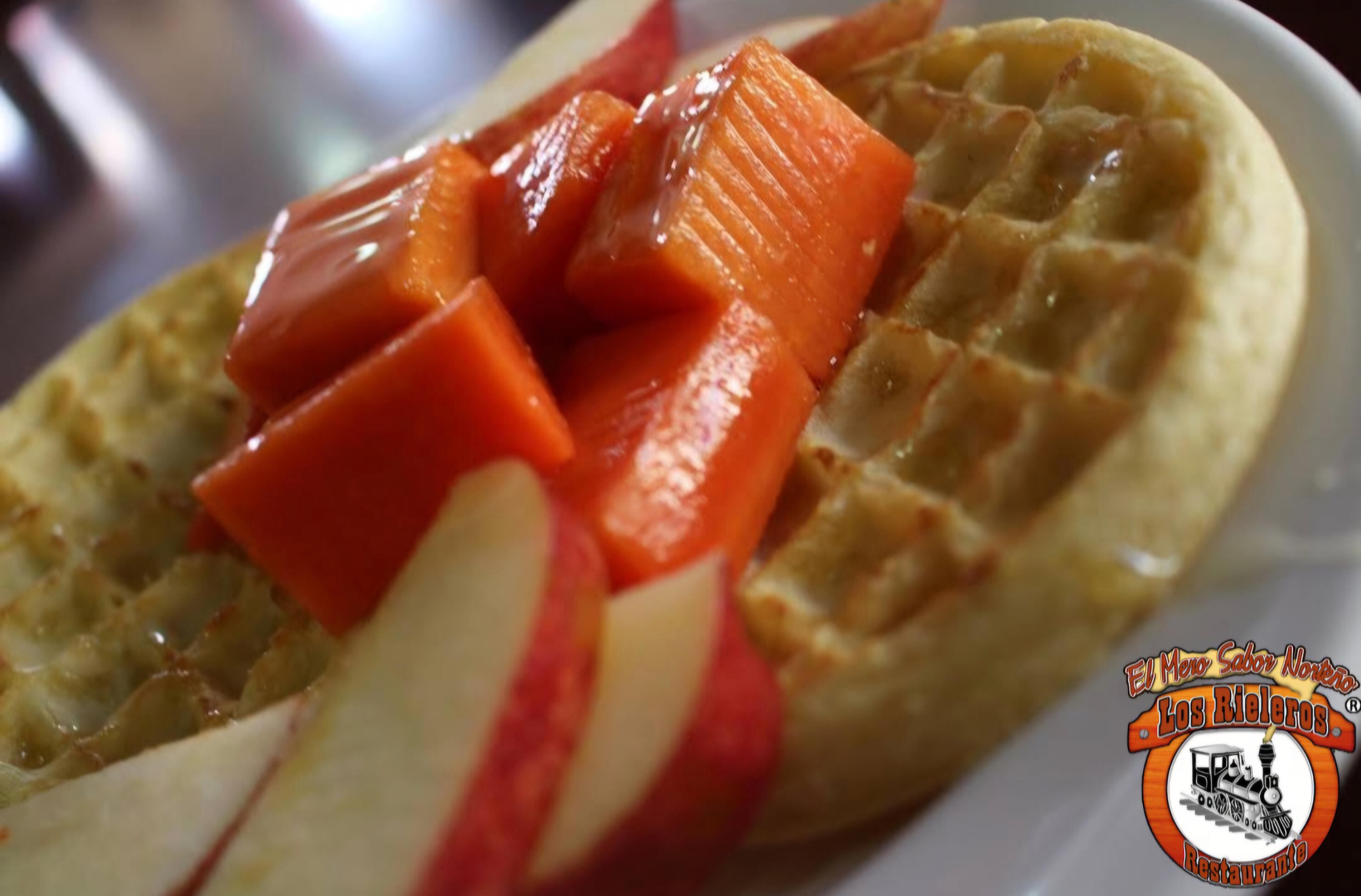 Waffles con fruta